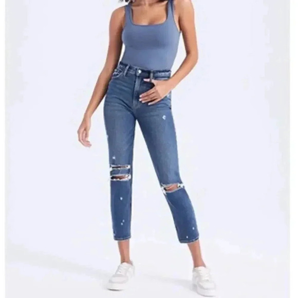 Abercrombie & Fitch The Mom High Rise Jeans Cropped Distressed Size 28/6 - Picture 2 of 7